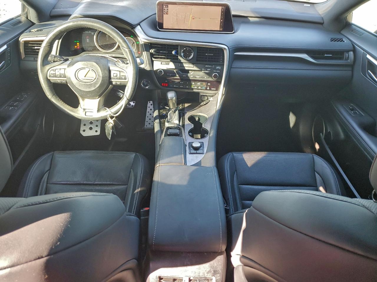 Lexus RX 450h Base Image 9