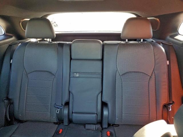 Lexus RX 450h Base Image 11