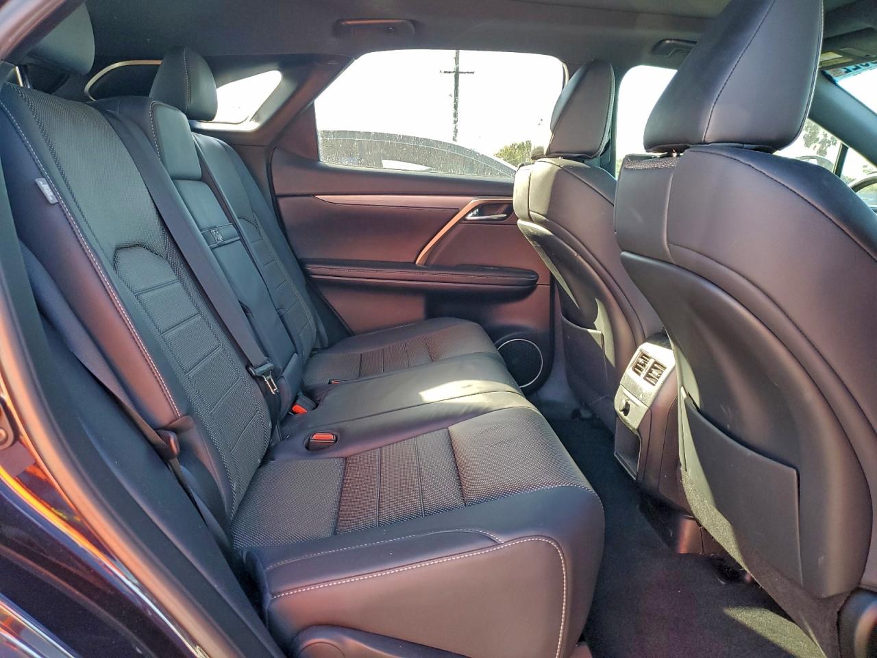 Lexus RX 450h Base Image 3