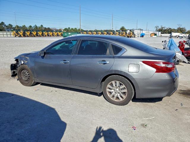 Nissan Altima 2.5 Image 12