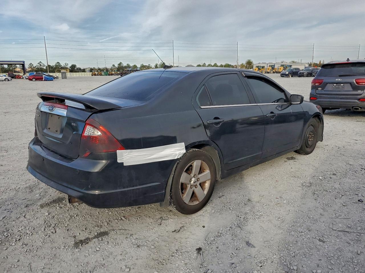 Ford Fusion Sel Image 4