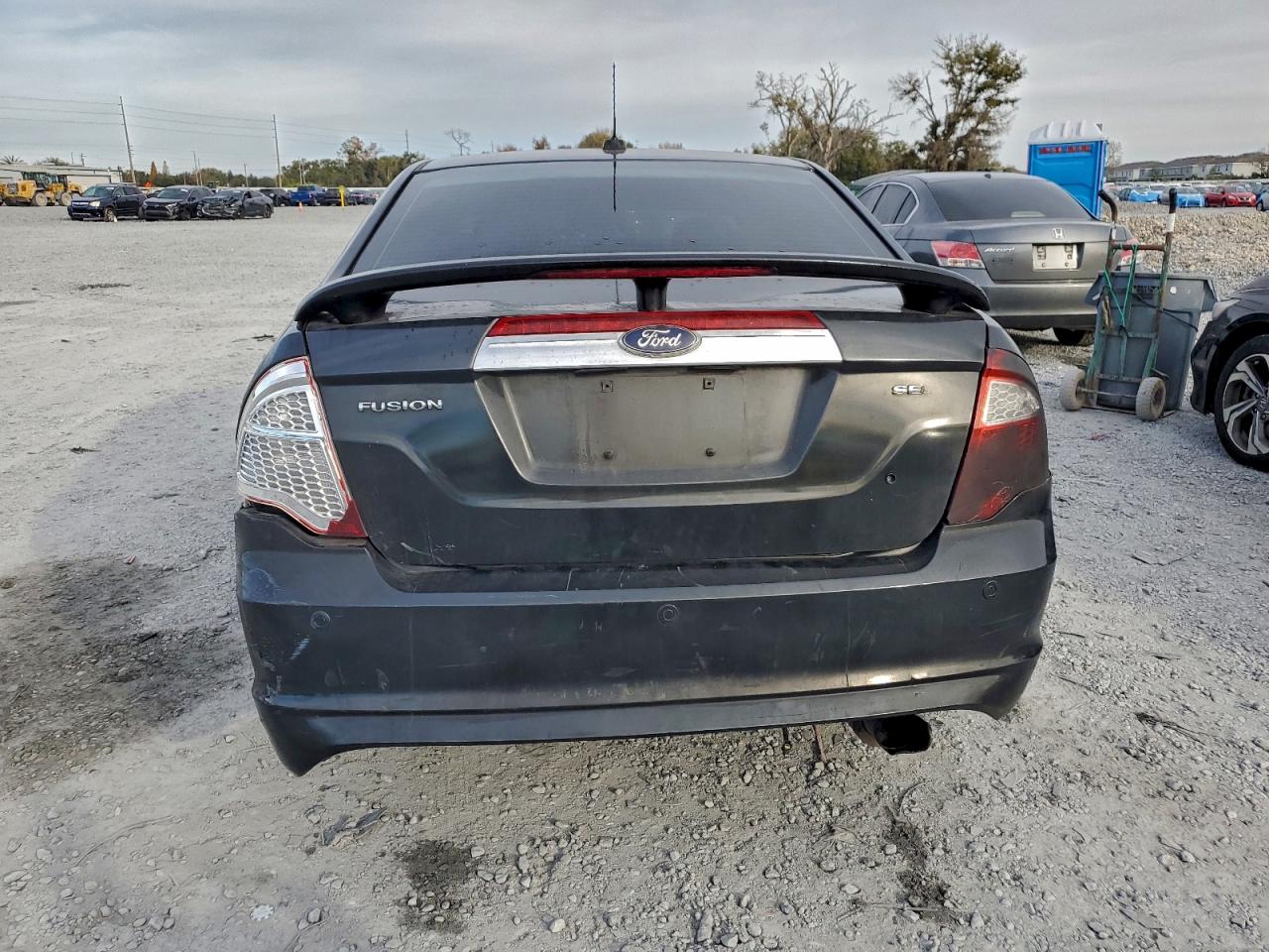 Ford Fusion Sel Image 9