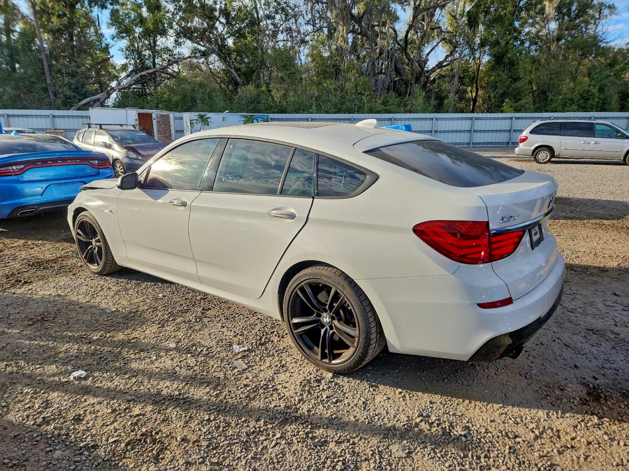BMW 5 Series Igt Image 2