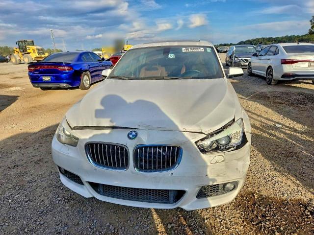 BMW 5 Series Igt Image 10