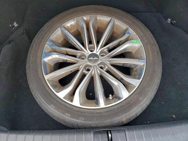 Genesis G80 Base Image 12