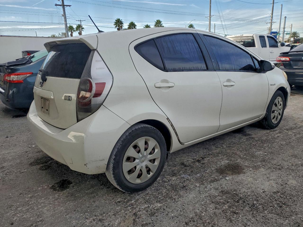 Toyota Prius Image 2