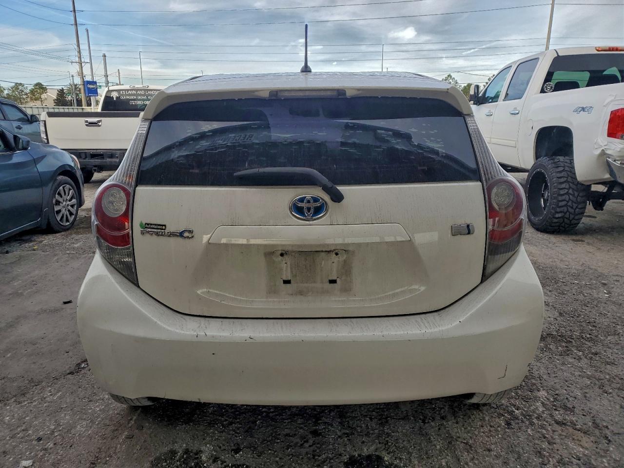 Toyota Prius Image 5