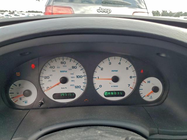 Chrysler Minivan Touring Image 11