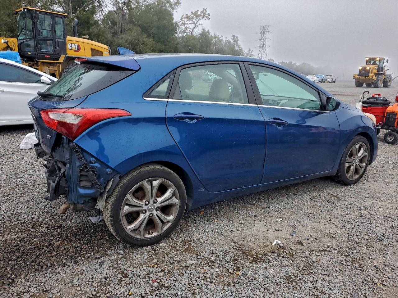 Hyundai ELANTRA Image 9