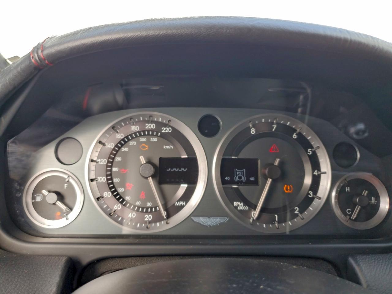 Aston Martin Rapide Image 3