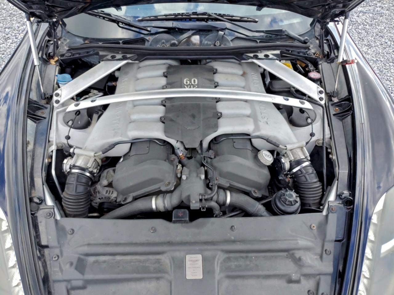 Aston Martin Rapide Image 10