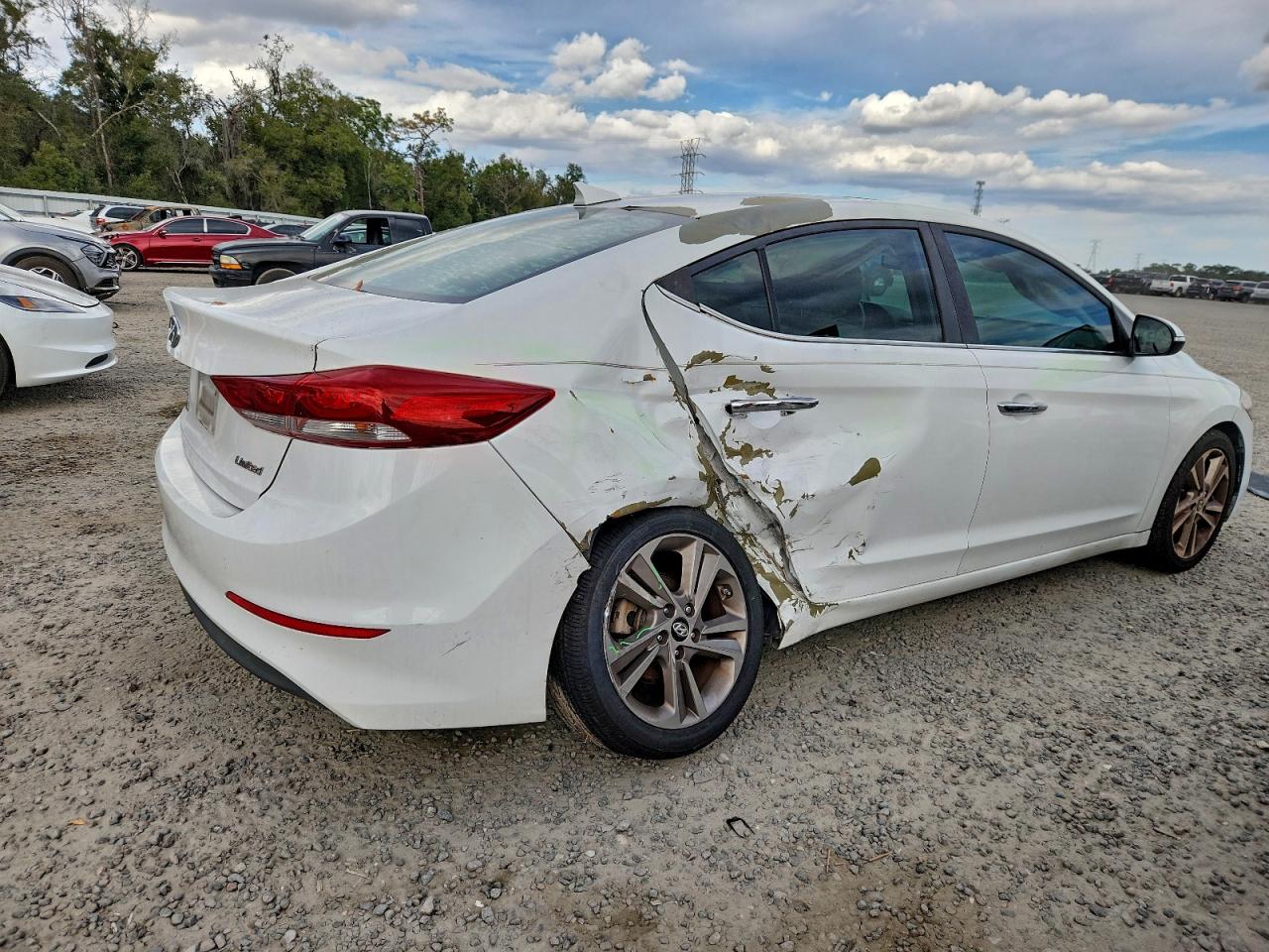 Hyundai ELANTRA Se Image 3