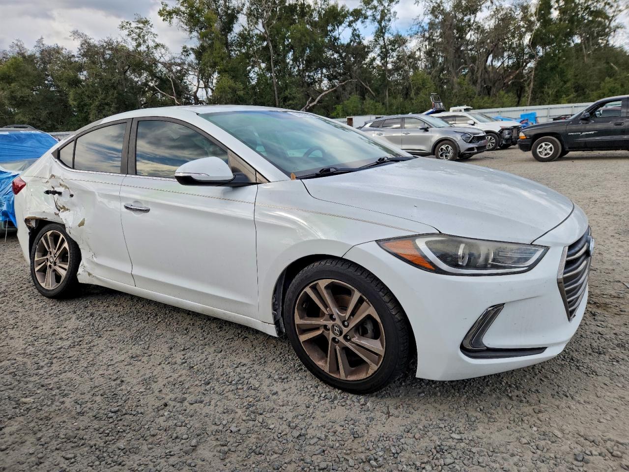 Hyundai ELANTRA Se Image 2