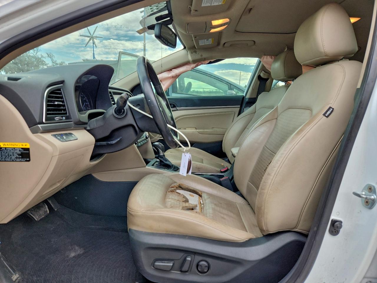 Hyundai ELANTRA Se Image 5