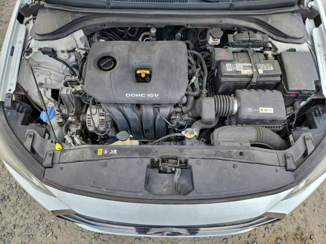 Hyundai ELANTRA Se Image 9