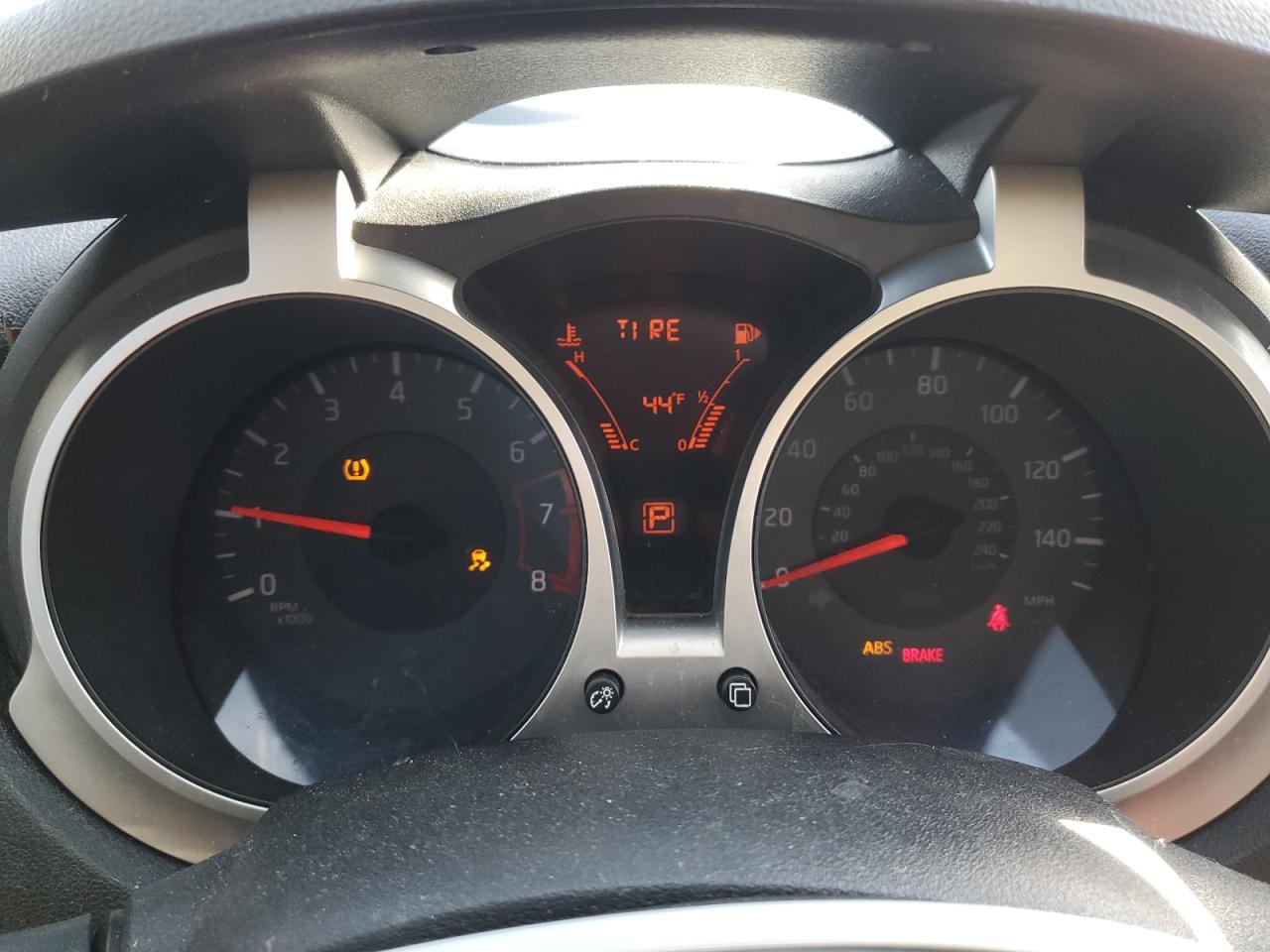 Nissan JUKE S Image 12