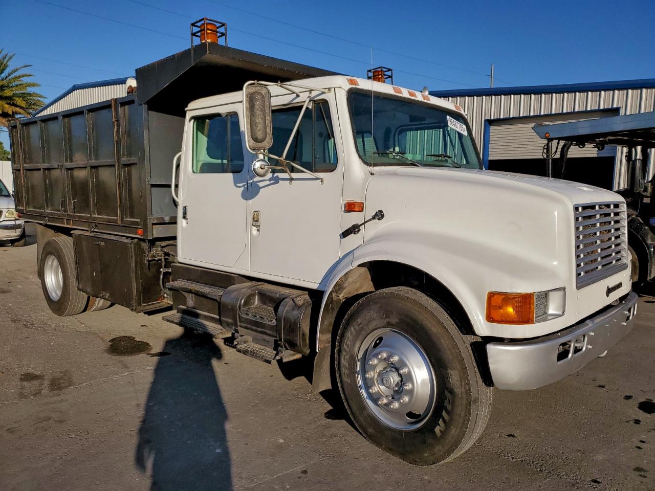 International 4000 Serie 4700 Image 1