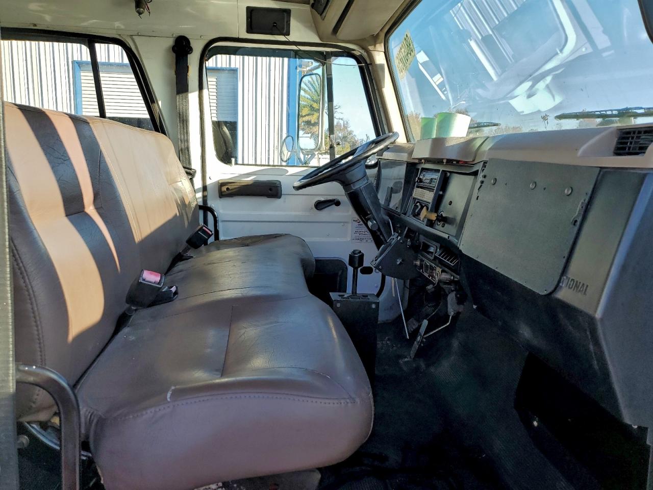 International 4000 Serie 4700 Image 10