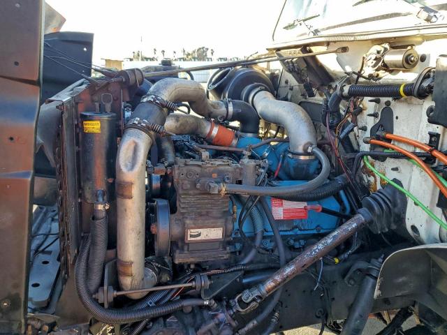 International 4000 Serie 4700 Image 7