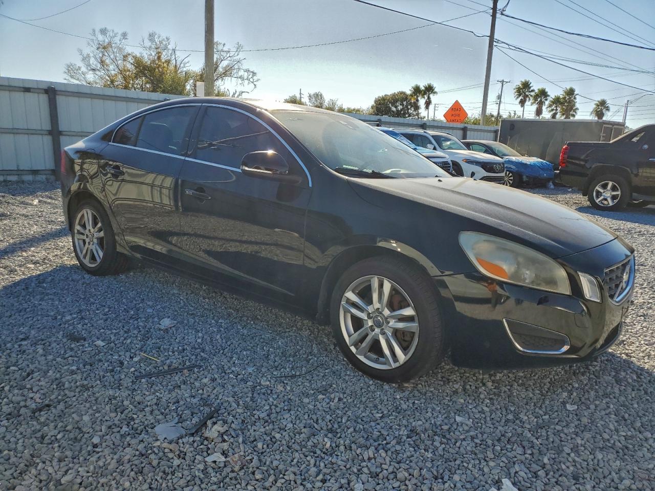 Volvo S60 T5 Image 12