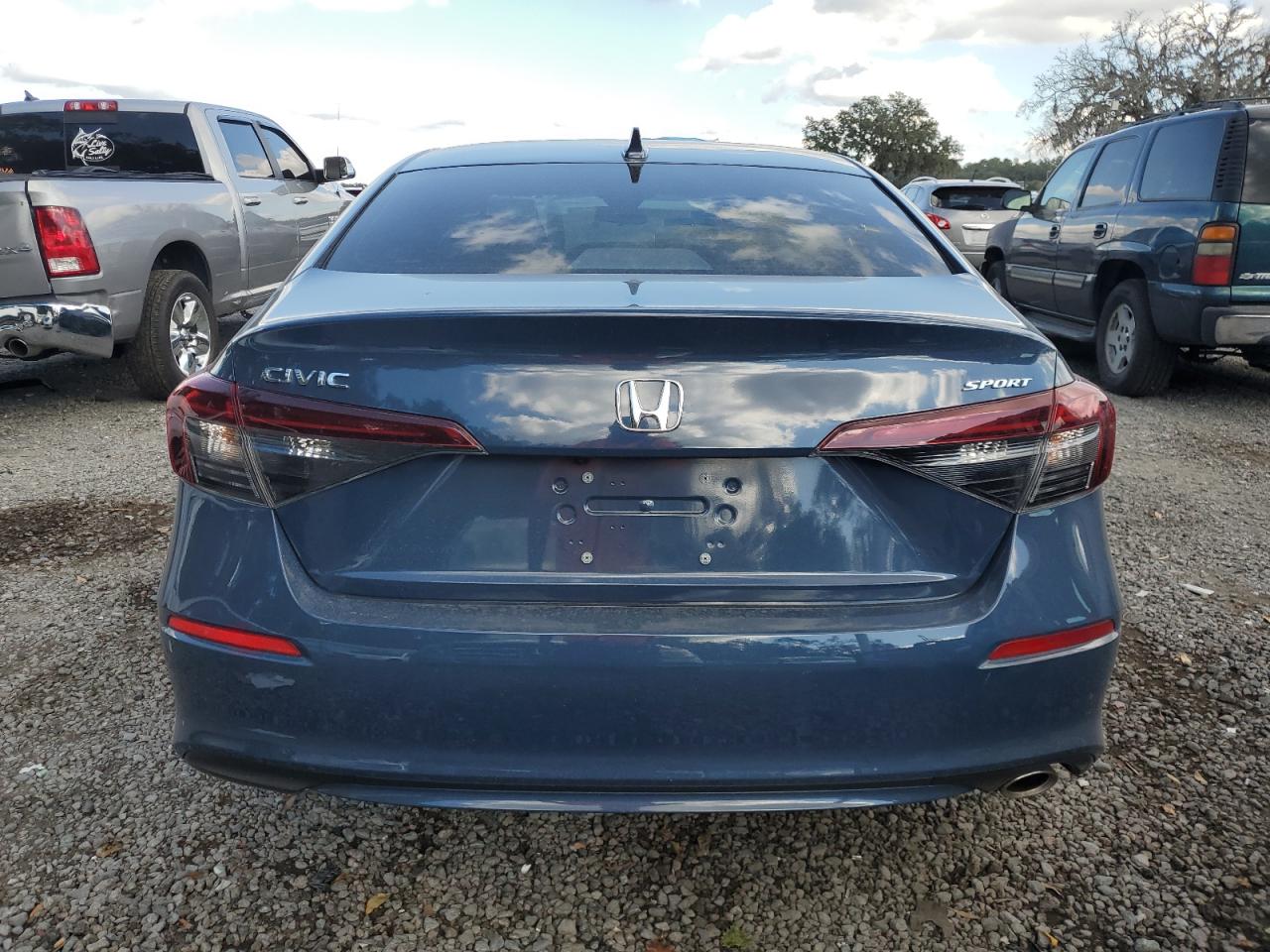 Honda Civic Sport Image 7