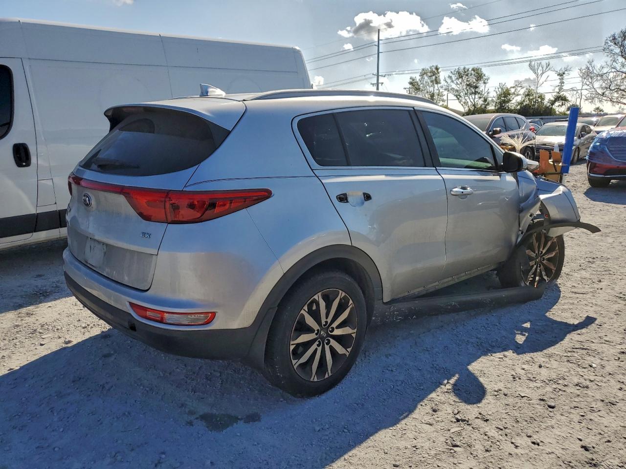 Kia Sportage Ex Image 2