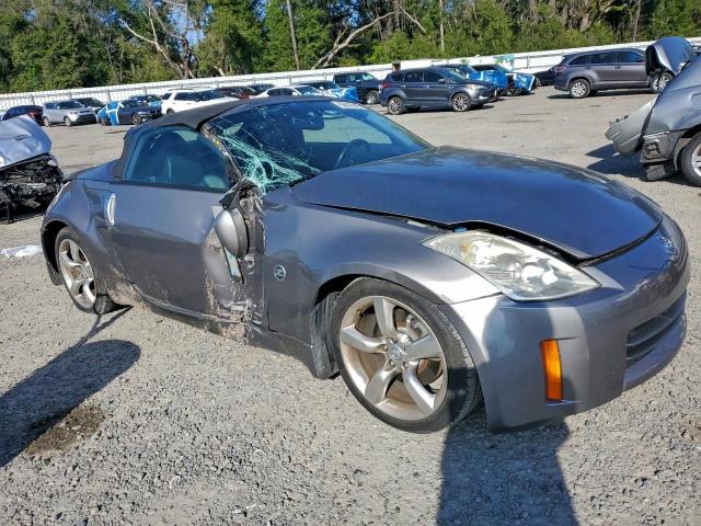 Nissan 350Z Roadster Image 2