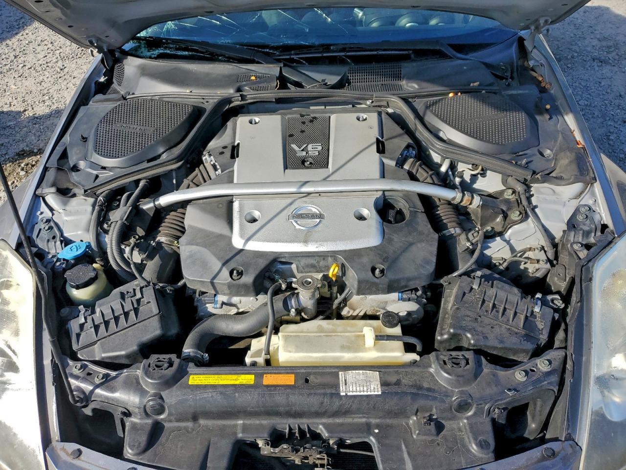 Nissan 350Z Roadster Image 12