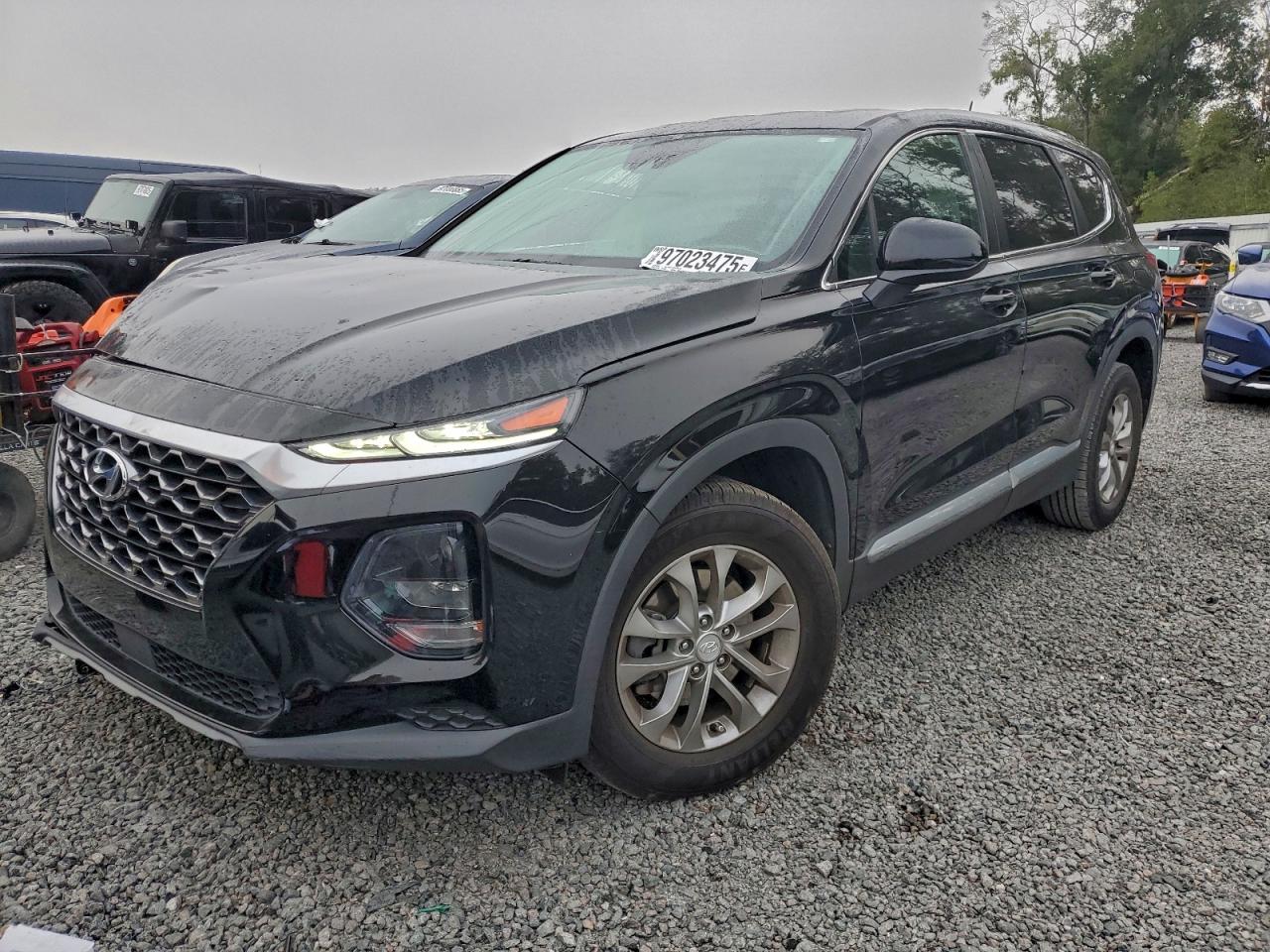 Hyundai SANTA FE Se Image 1