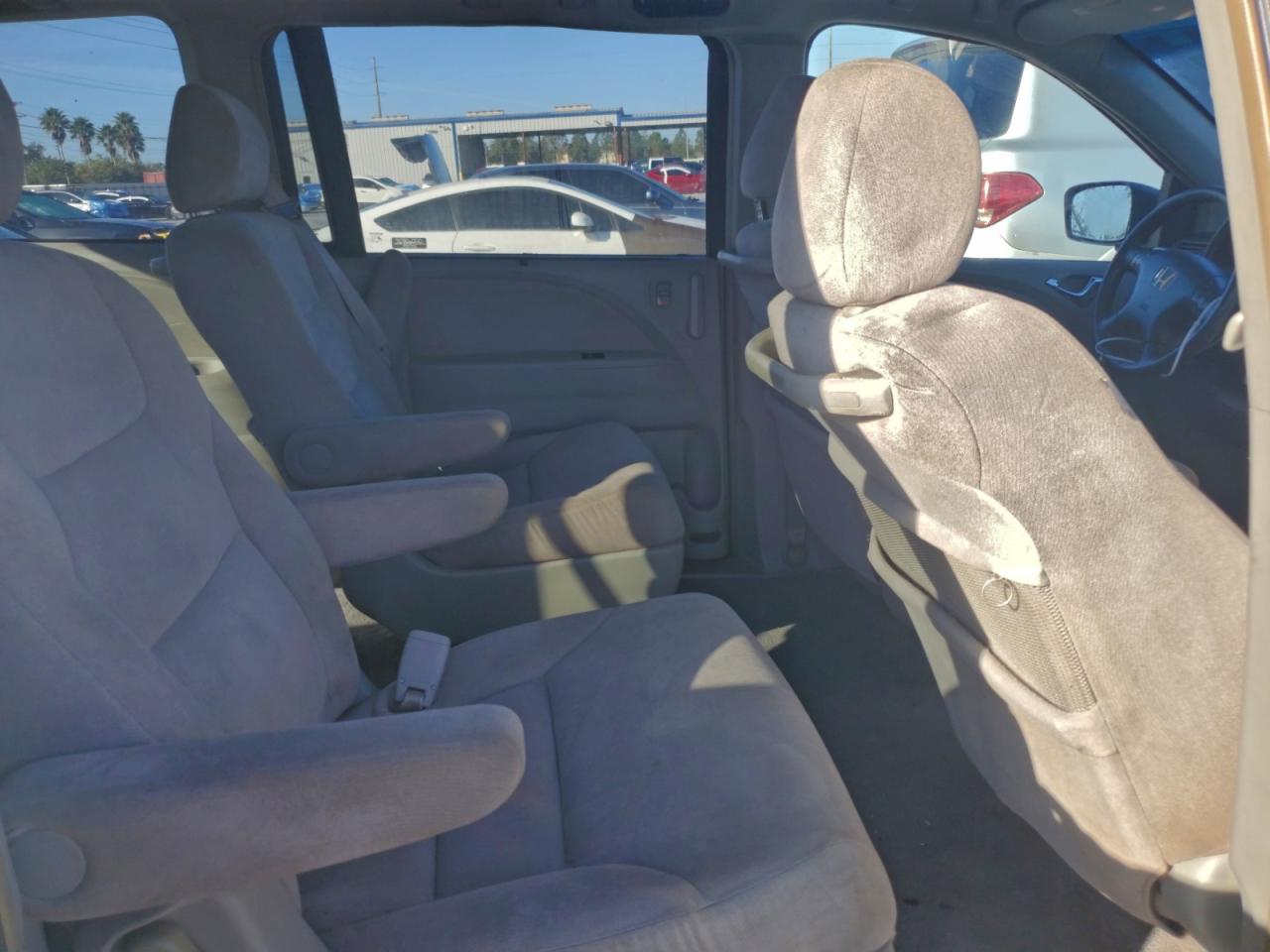 Honda Odyssey Ex Image 8