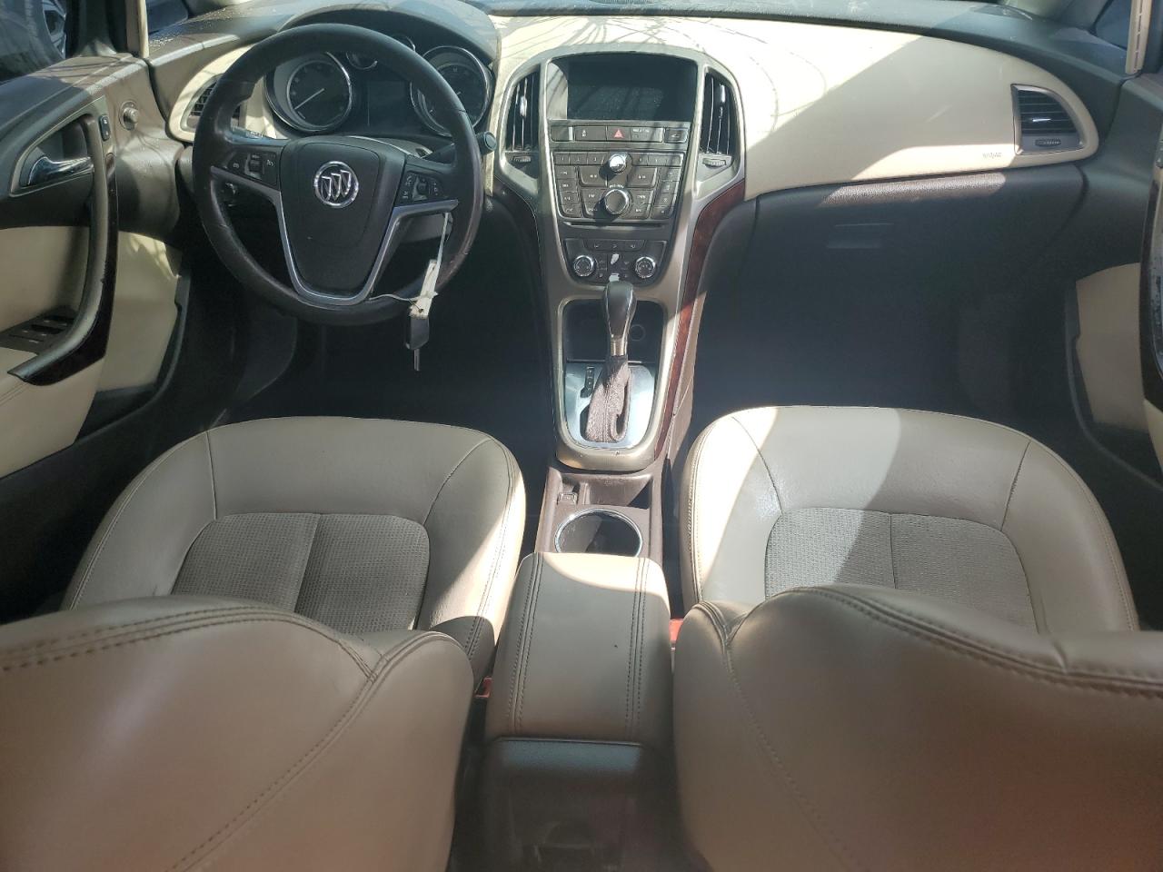 Buick Verano Image 12
