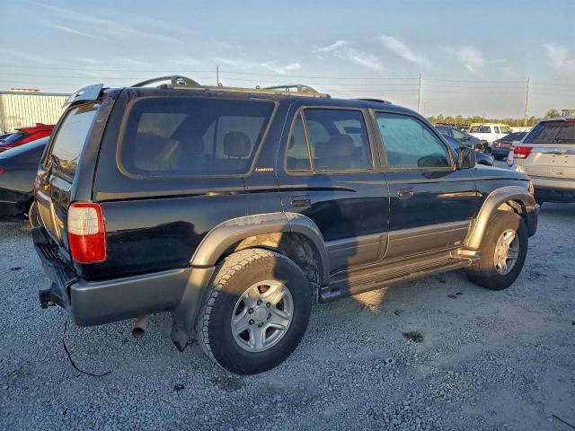 Toyota 4Runner Limited Image 8