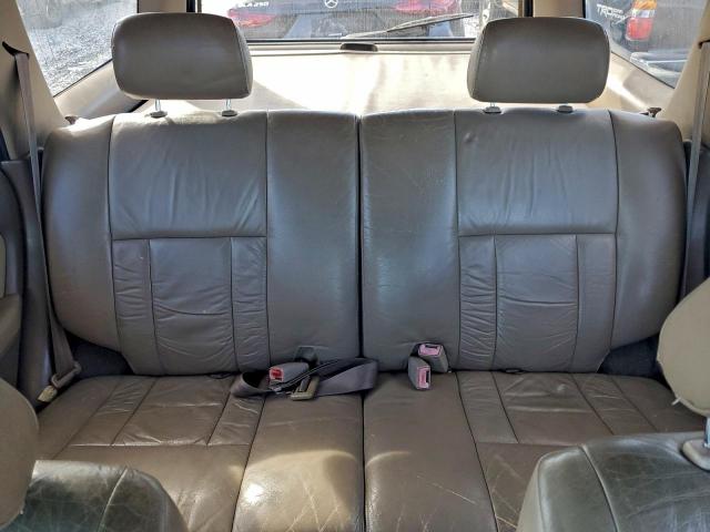 Toyota 4Runner Limited Image 9