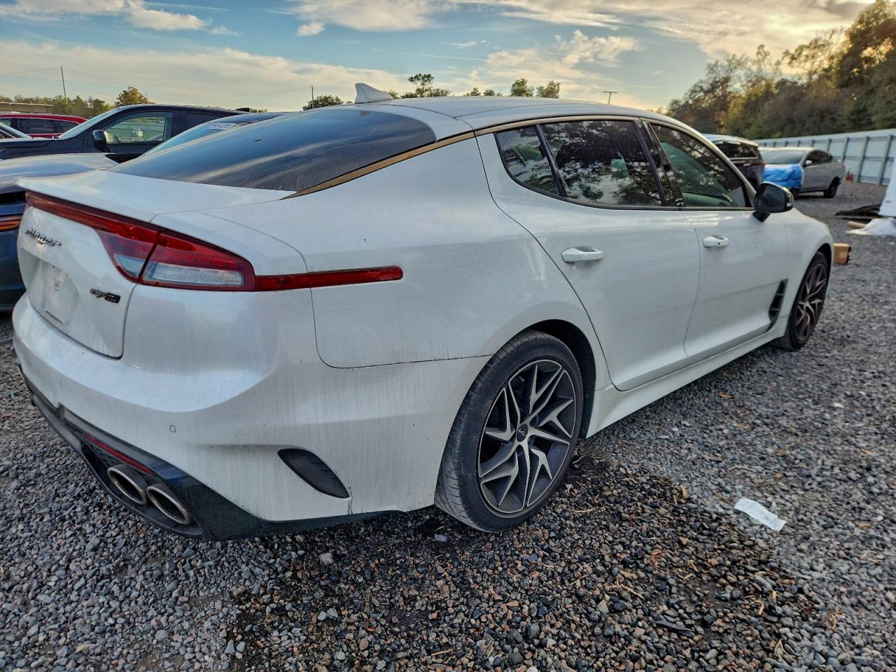Kia Stinger Gt Line Image 4