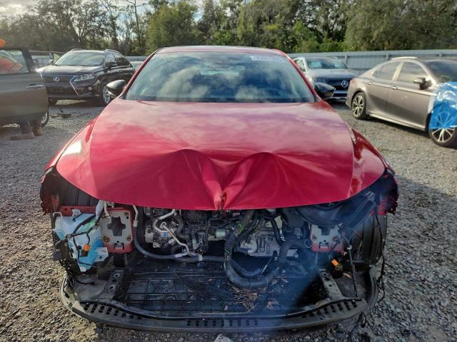 Mazda 3 Premium Plus Image 5