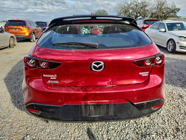 Mazda 3 Premium Plus Image 2