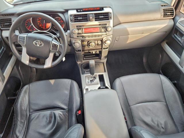 Toyota 4Runner Sr5 Image 3