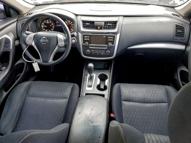Nissan Altima 2.5 Image 7