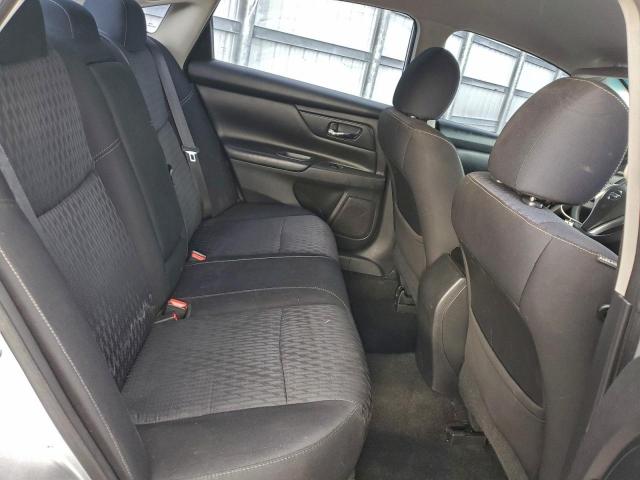 Nissan Altima 2.5 Image 2