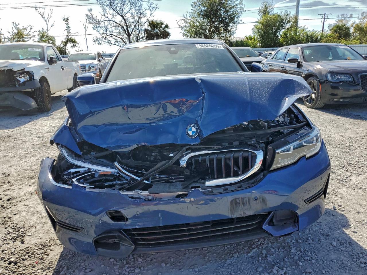 BMW 3 Series Image 5