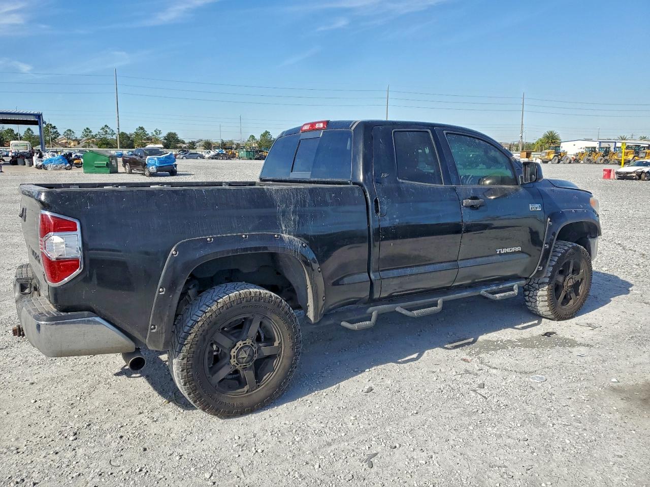 Toyota Tundra Double Cab Sr Image 2