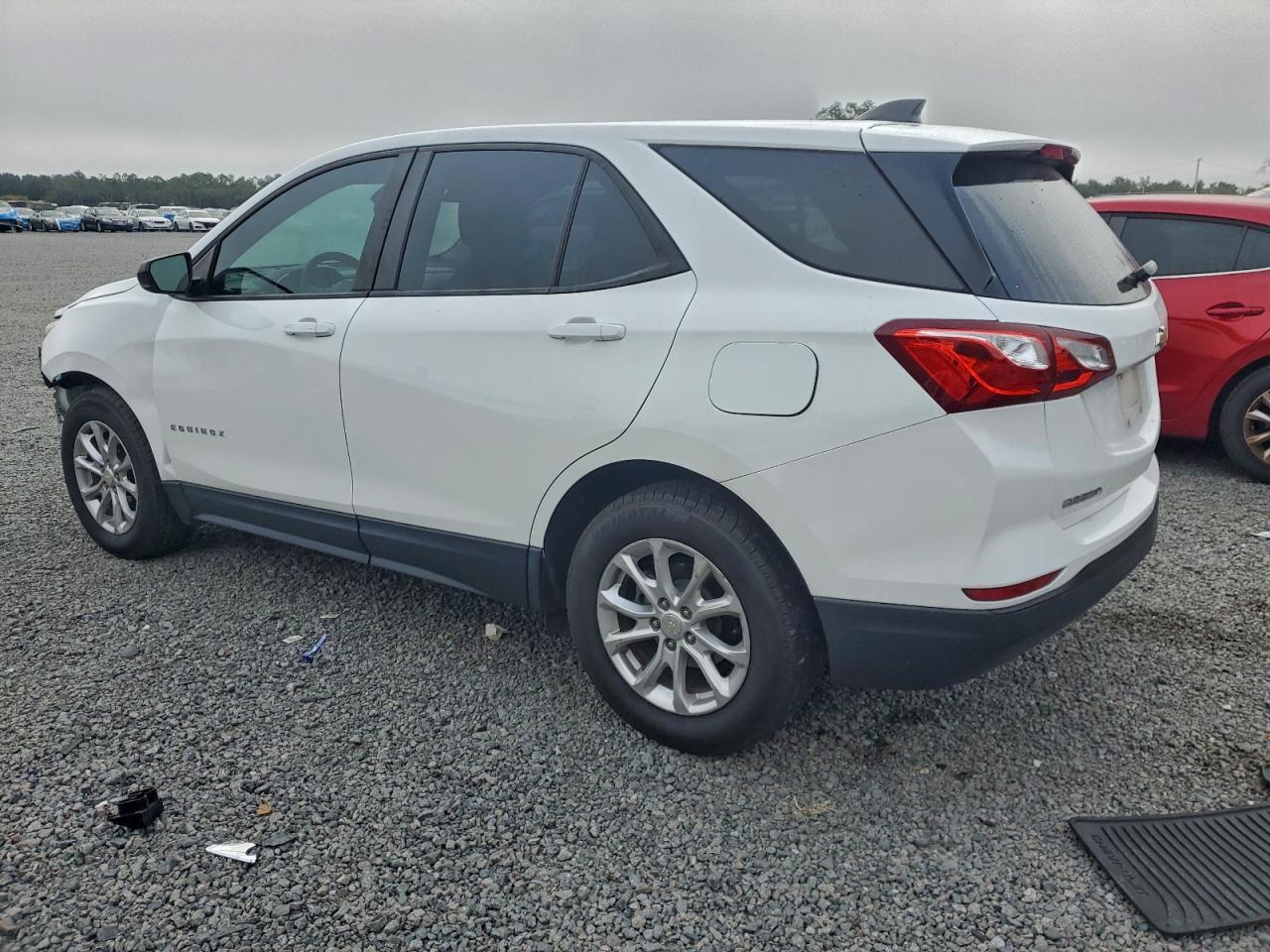 Chevrolet Equinox Ls Image 12