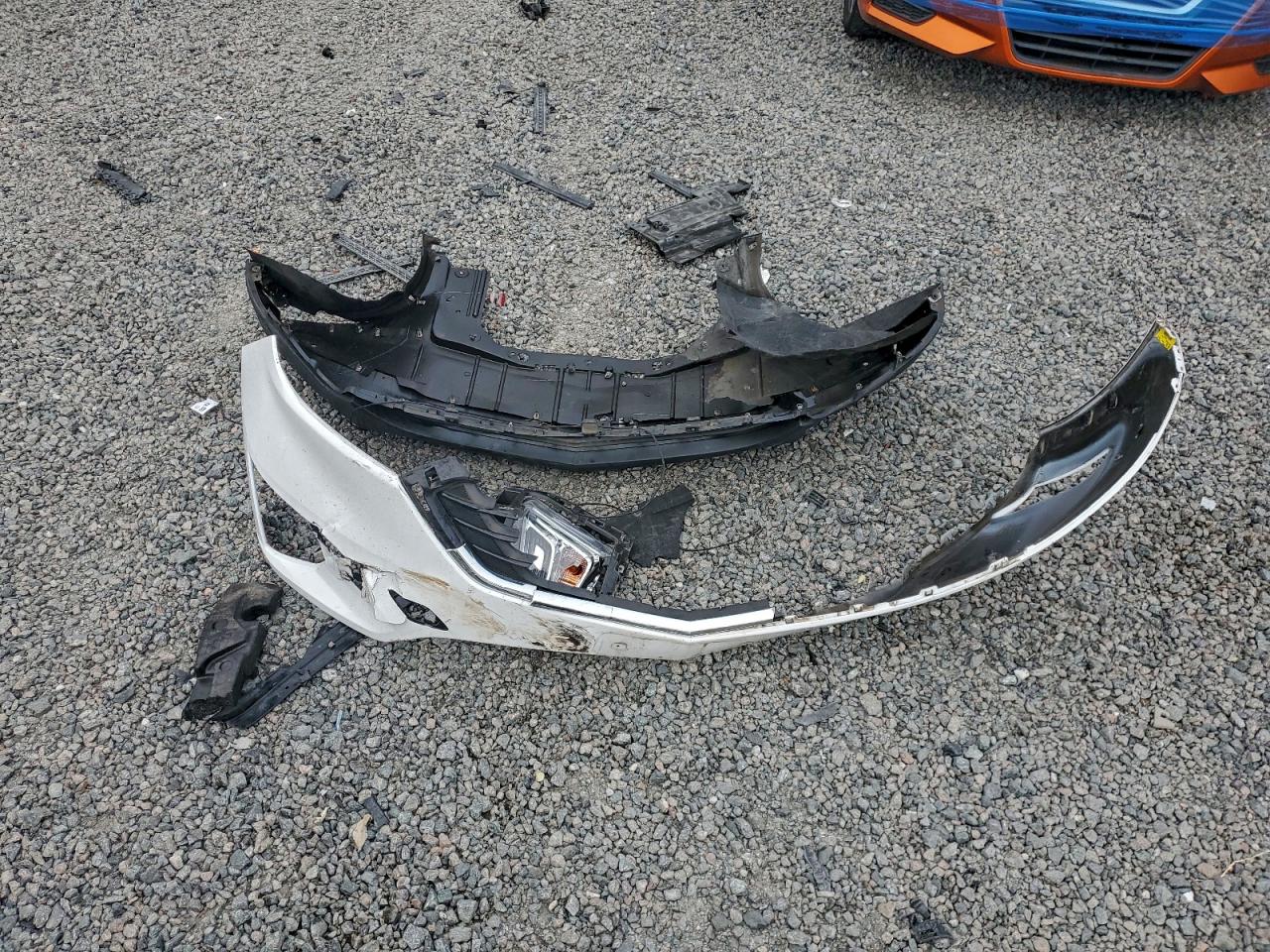 Chevrolet Equinox Ls Image 8