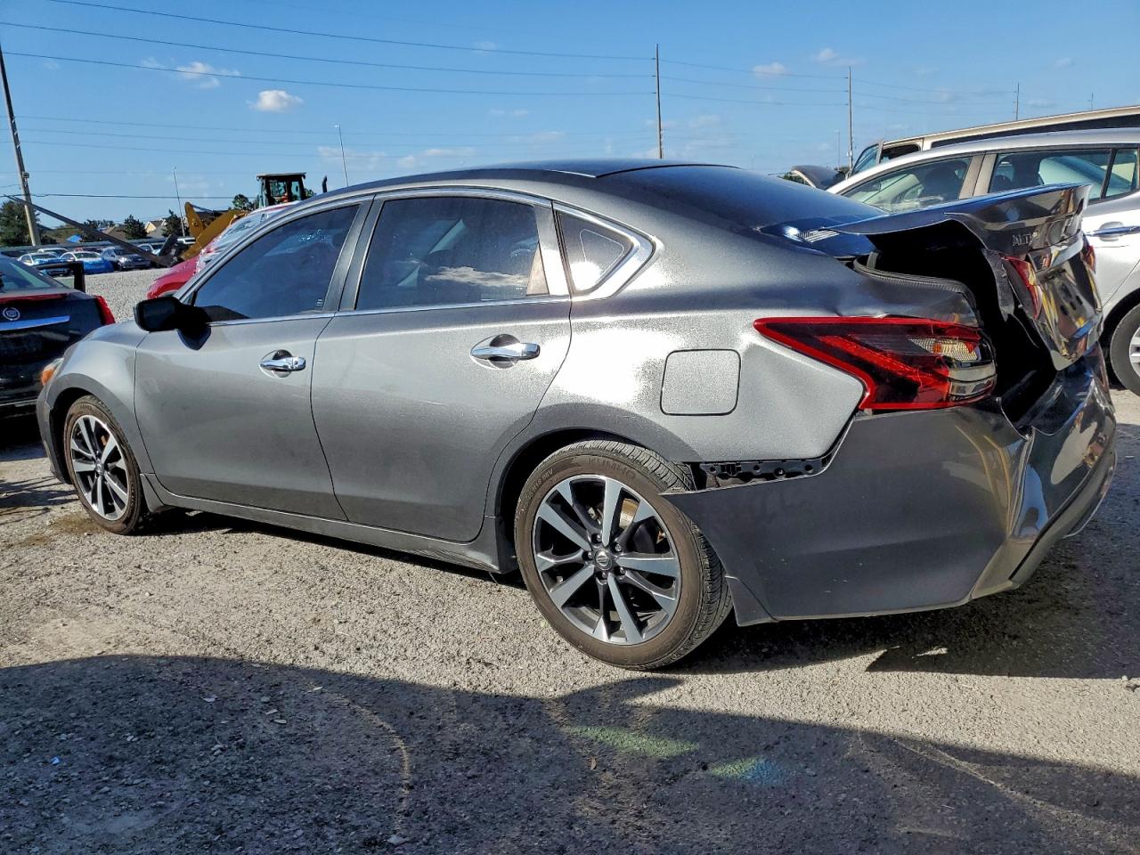 Nissan Altima 2.5 Image 5