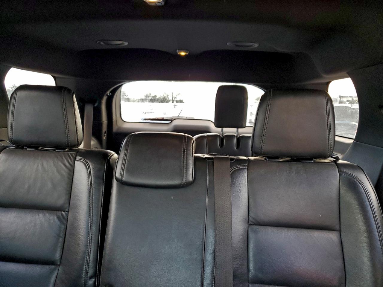 Ford Explorer Xlt Image 7