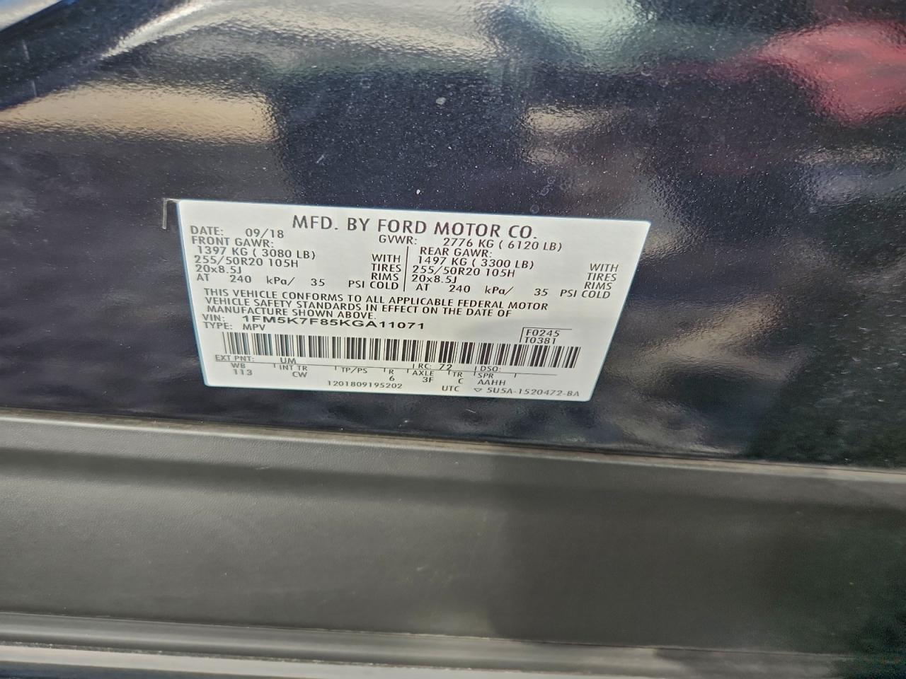 Ford Explorer Limited Image 14