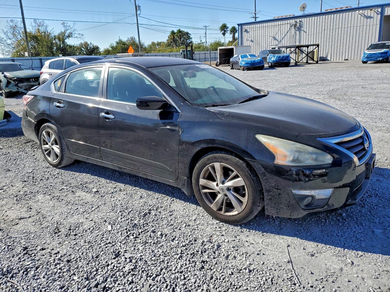 Nissan Altima 2.5 Image 2