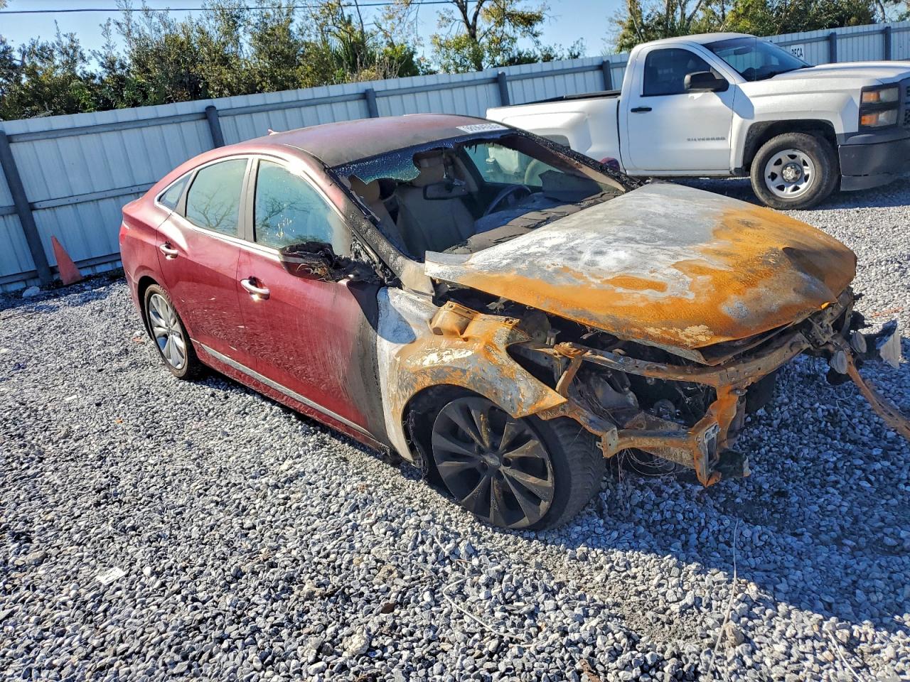 Hyundai Azera Image 11