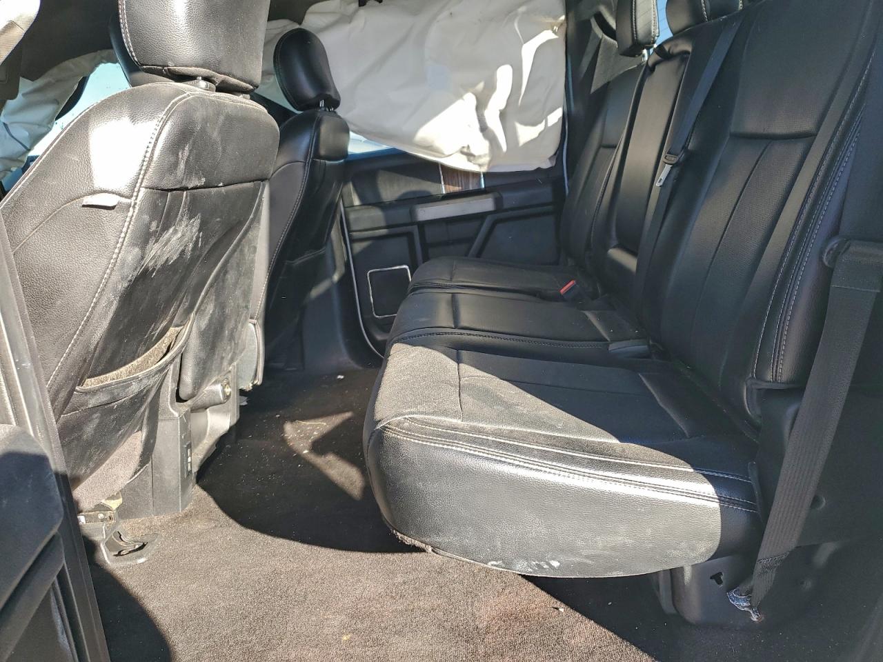 Ford F-150 Supercrew Image 9