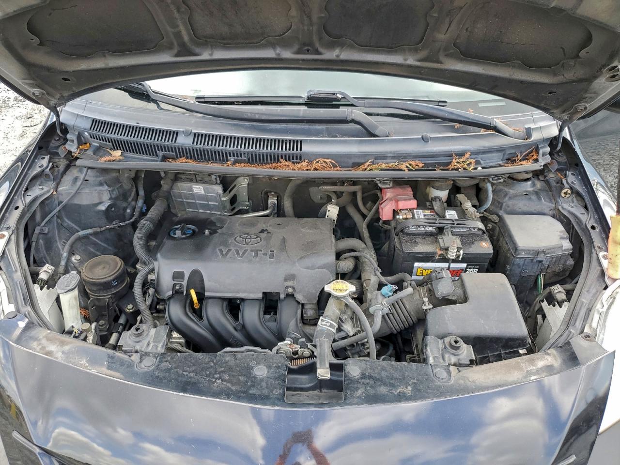 Toyota Yaris Image 8